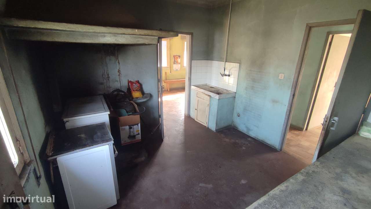 Moradia individual, com terreno, em Rendufe, Amares-29