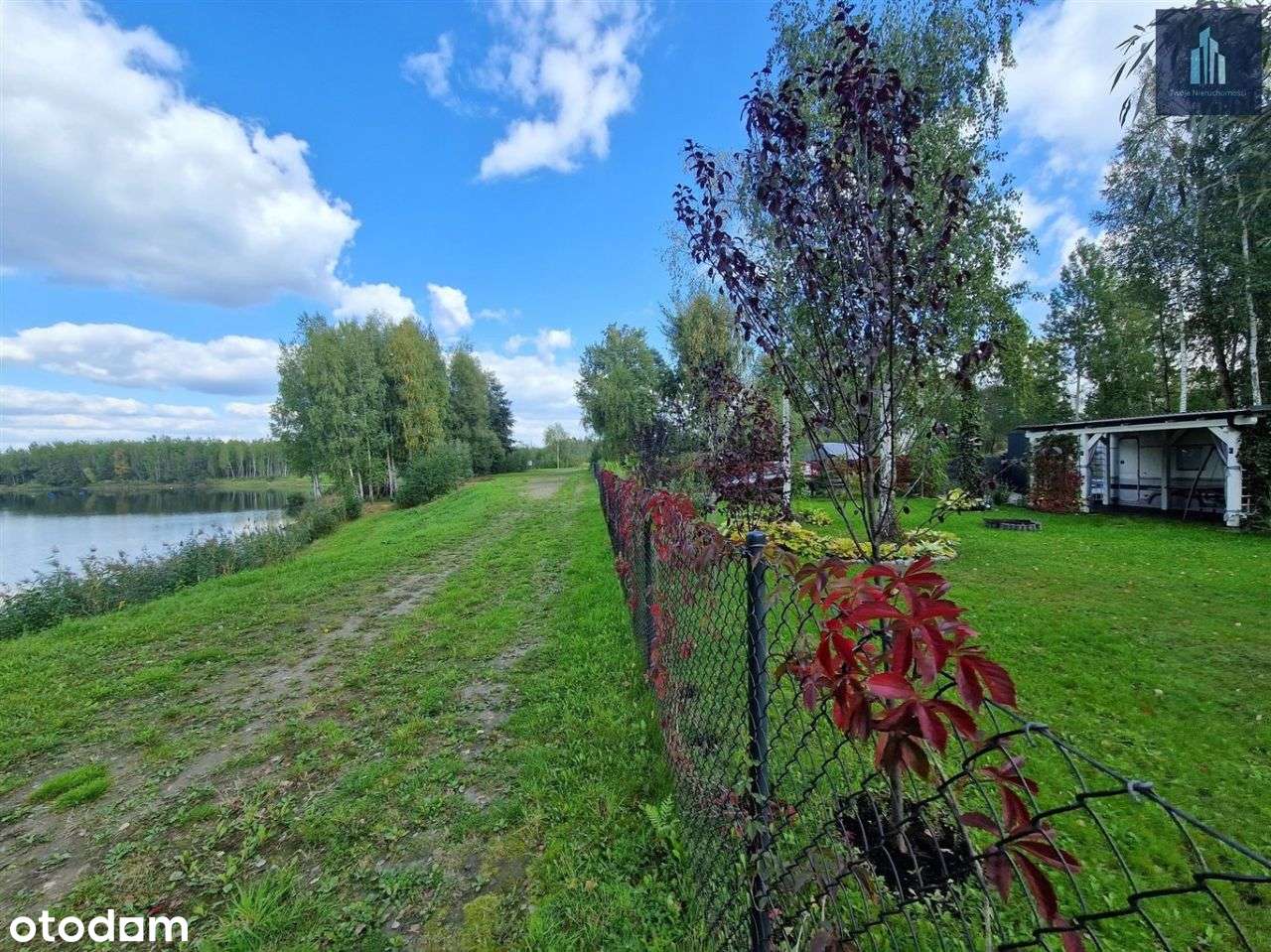 Działka Z Przyczepą, Tarasem W I Linii Brzegowej - Pełny obrazek: 4/17