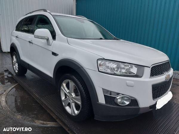 Bara spate Chevrolet Captiva 2012 SUV 2.2 DOHC - 2