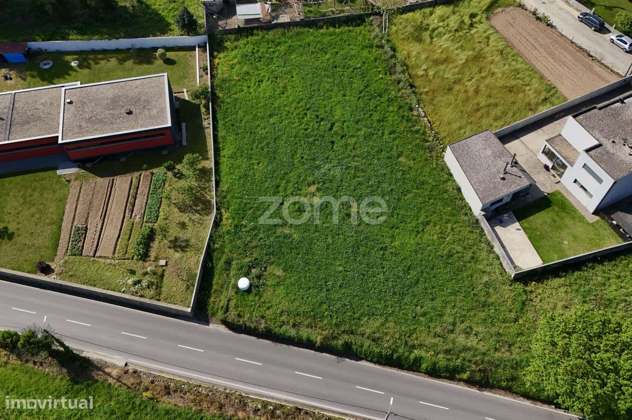 Terreno Urbanizável em Bagunte com projeto aprovado para moradia - Grande imagem: 1/29