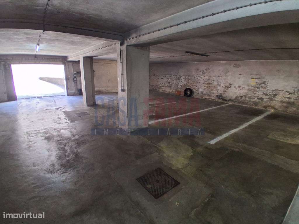 T3 Renovado com 3 Frentes, Varandas, Elevador e Garagem Fânzeres, G...-11