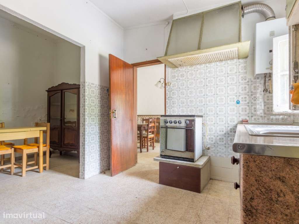 Moradia Isolada T3 - Sobreda - Oportunidade-18