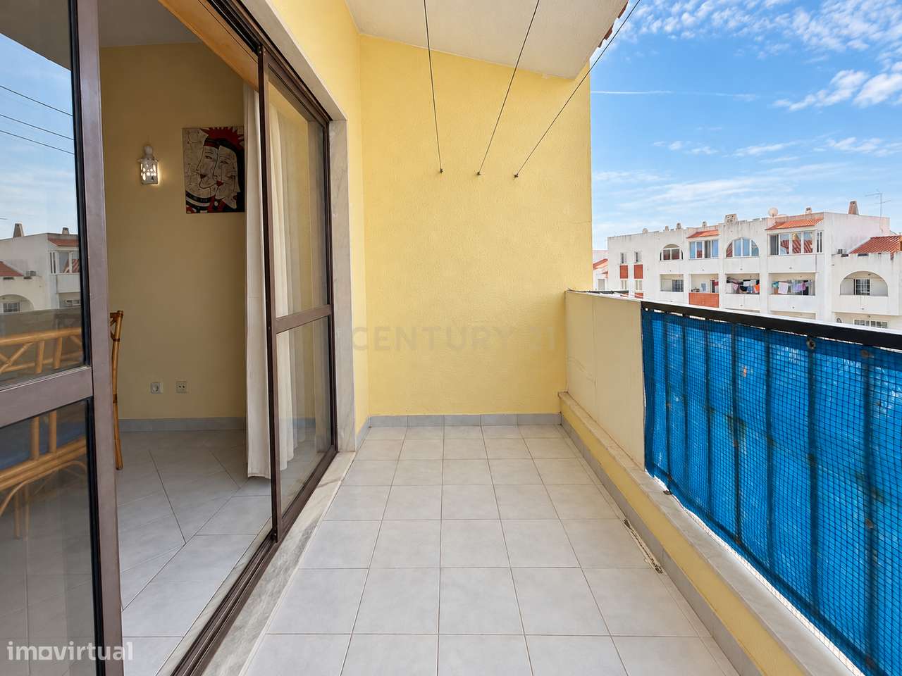 Apartamento T2 com Piscina, Elevador e Varanda Virada a Sul | Albufeir-10