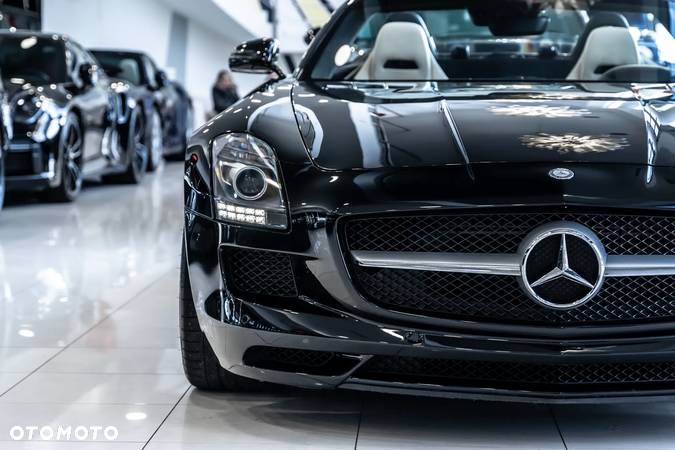 Mercedes-Benz SLS AMG - 5