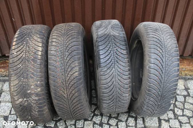 Koła Zimowe Opel  4x100 ET39 185/65 R15  GOODYEAR - 1