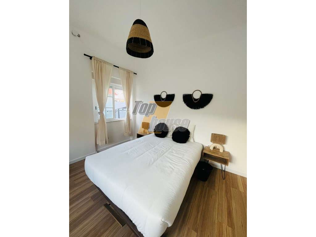 Moradia isolada T10 Costa de Caparica-40