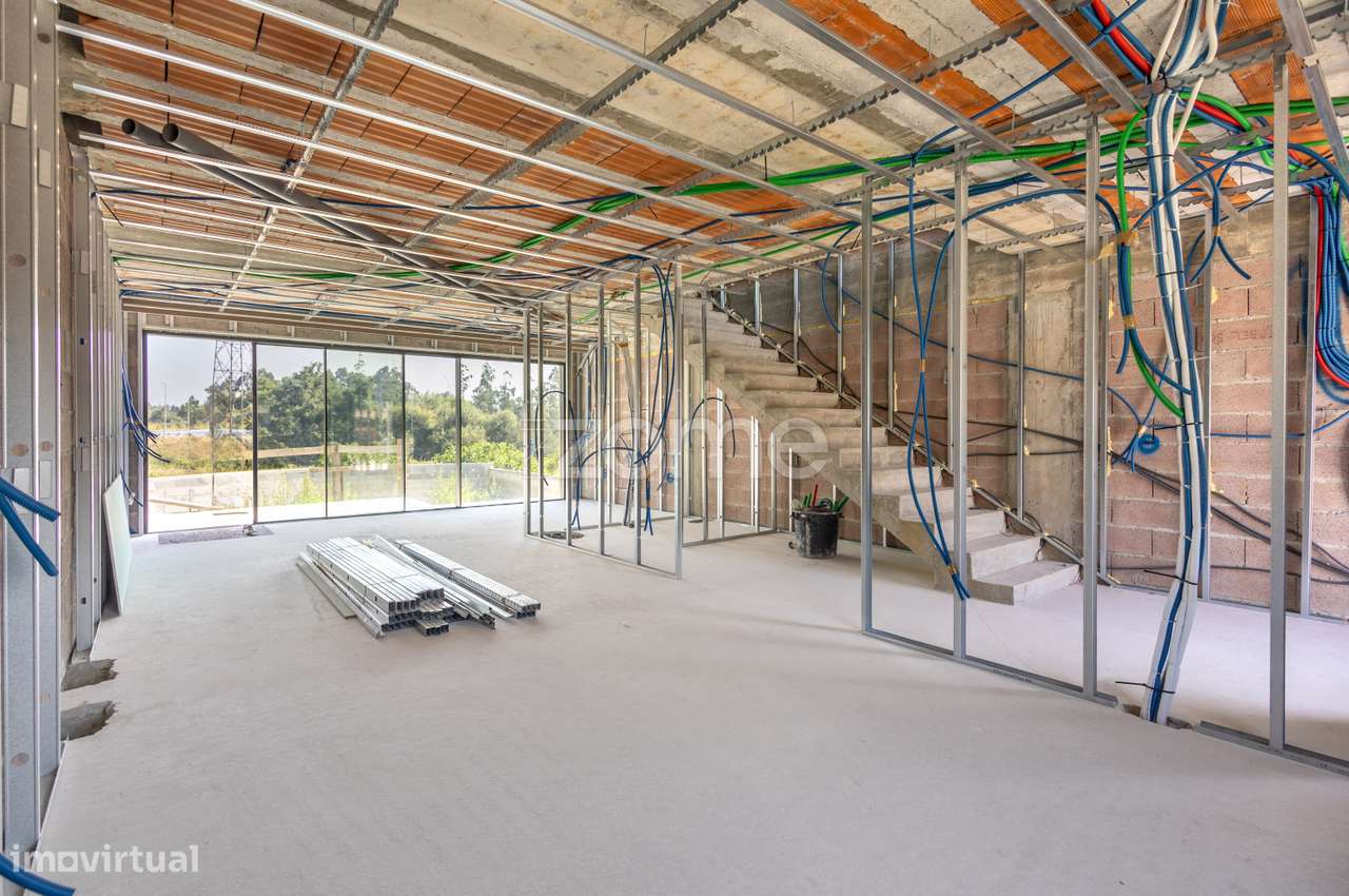 Moradia T3 Nova com terraço e jardim, na Cidade da Maia - Grande imagem: 3/34