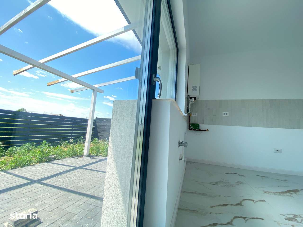 Casa 4 camere Miroslava Vorovesti CANALIZARE - Imagine principală: 5/12