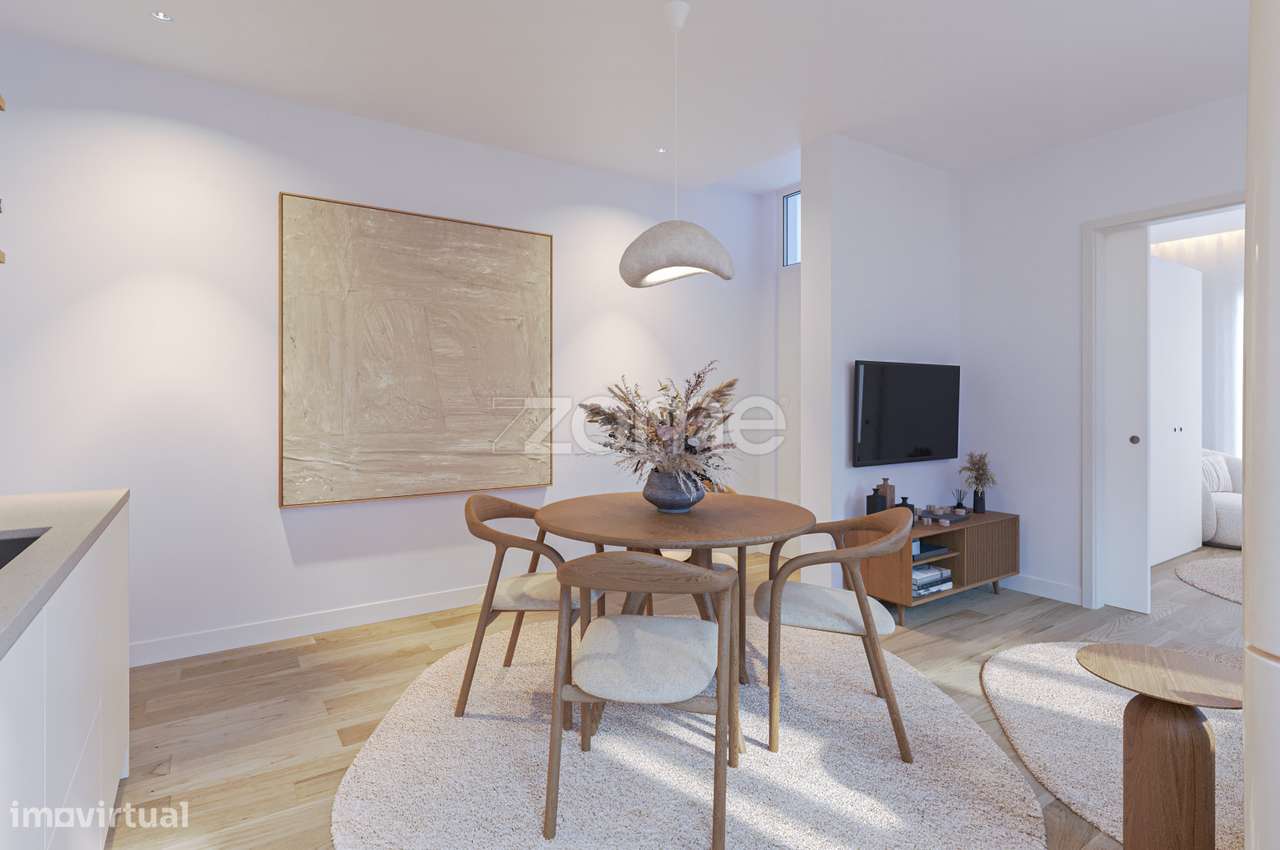 Apartamento T2 situado na Sé do Porto, próximo da Ponte D. Luis - Grande imagem: 4/17