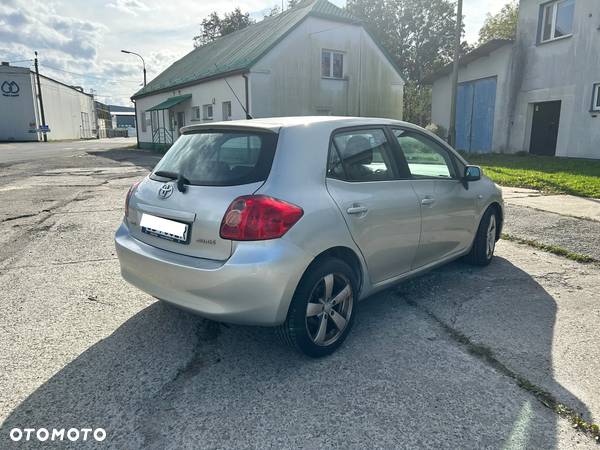 Toyota Auris 1.6 VVT-i Prestige - 6