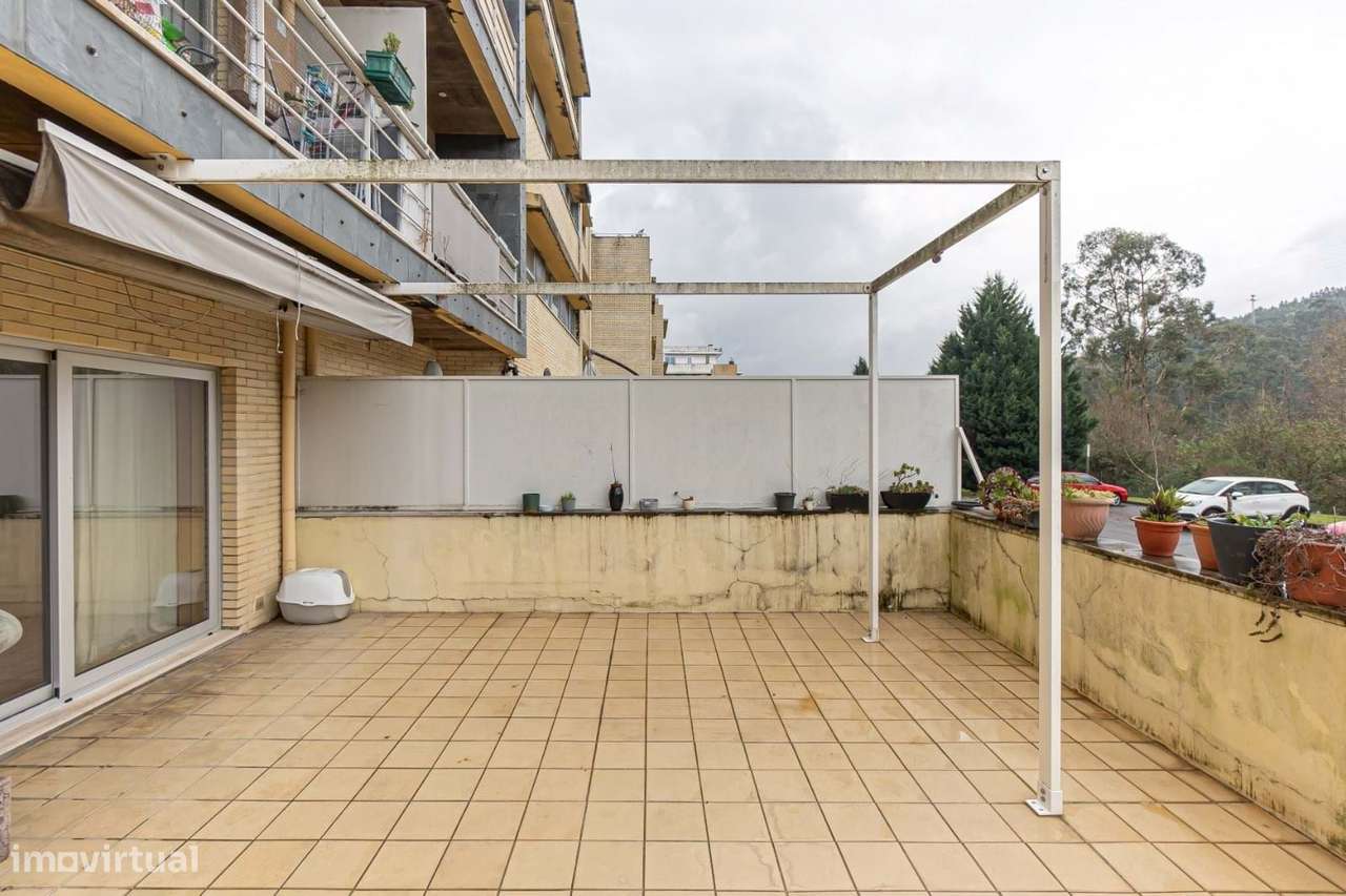 Apartamento T2 | Terraço | Jardim | Garagem | Valongo - Grande imagem: 2/40