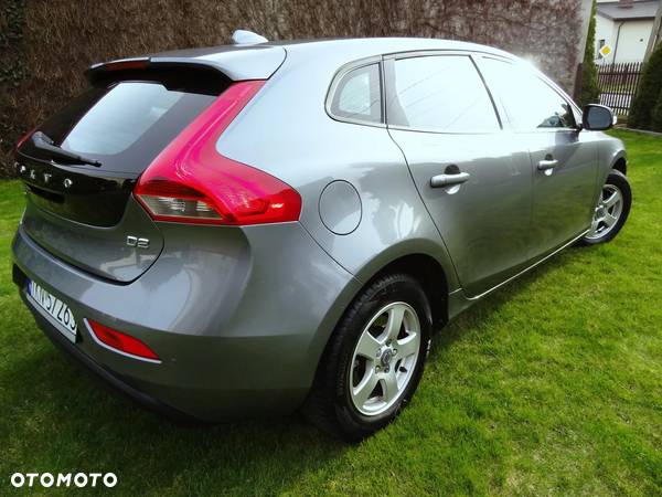 Volvo V40 CC D2 Momentum - 29