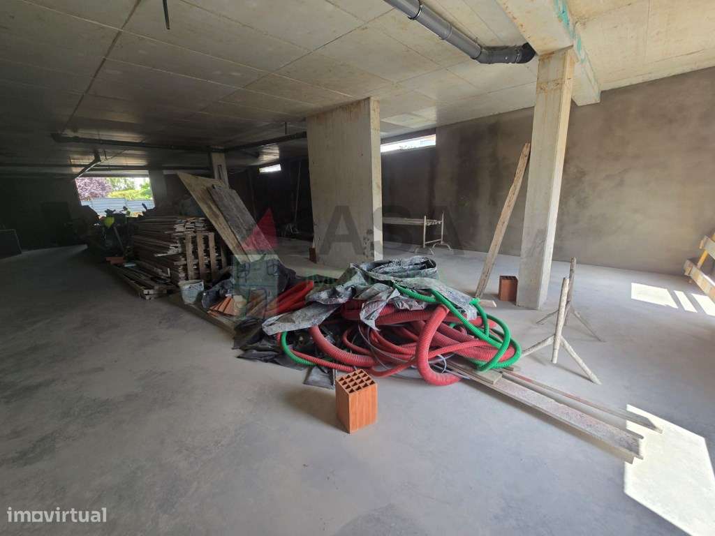 Apartamentos T2 e T3 em Caneças-25