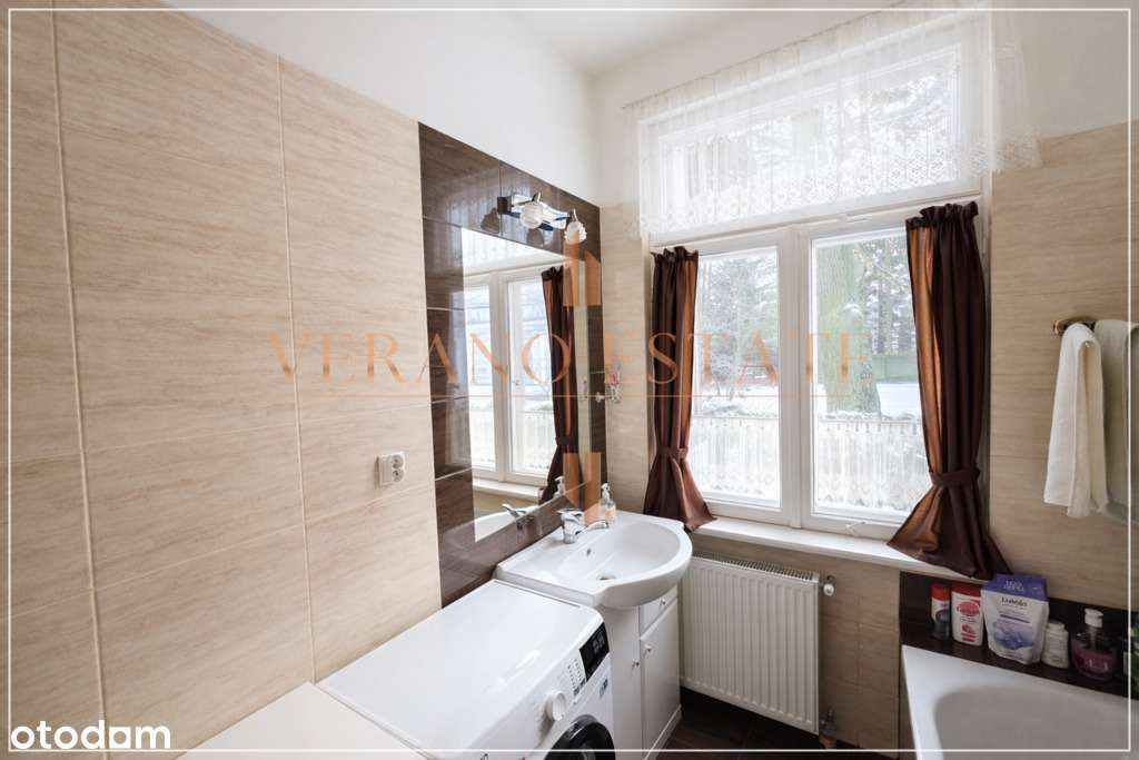 Piękna willa z potencjałem | ogród 2200m2 | basen-7