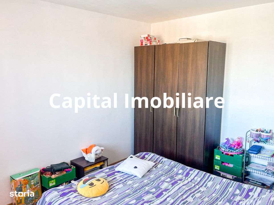 Apartament 3 camere de vanzare, zona Luptei - Imagine principală: 2/9