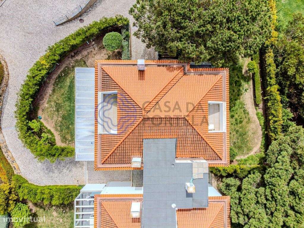 Apartamento Duplex T5 de Luxo com Terraço, Piscina e Garagem – Estoril-22