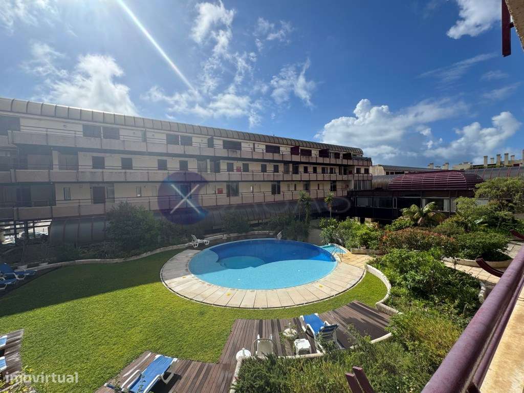Apartamento T4 para Arrendamento no Estoril - Avenida Aida/ Estoril...-0