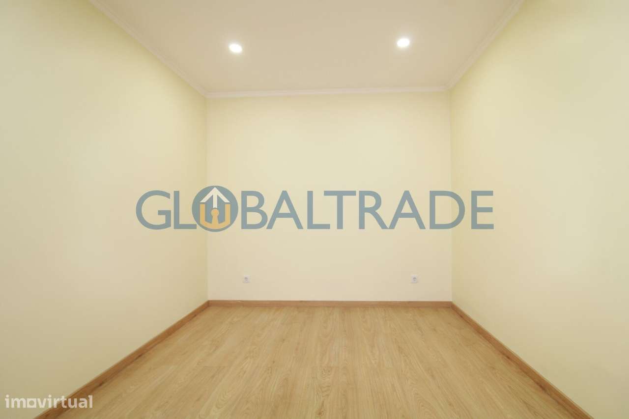 Moradia Térrea T3 totalmente renovada em Campanhã-13