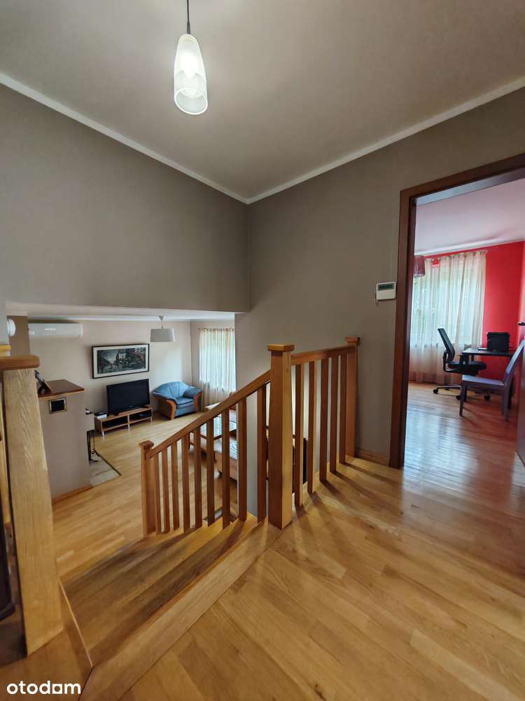 Dom  z budynkiem gospodarczym-14