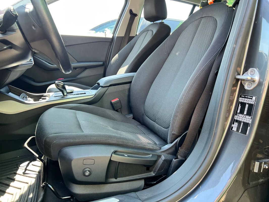 BMW Seria 1 - 25