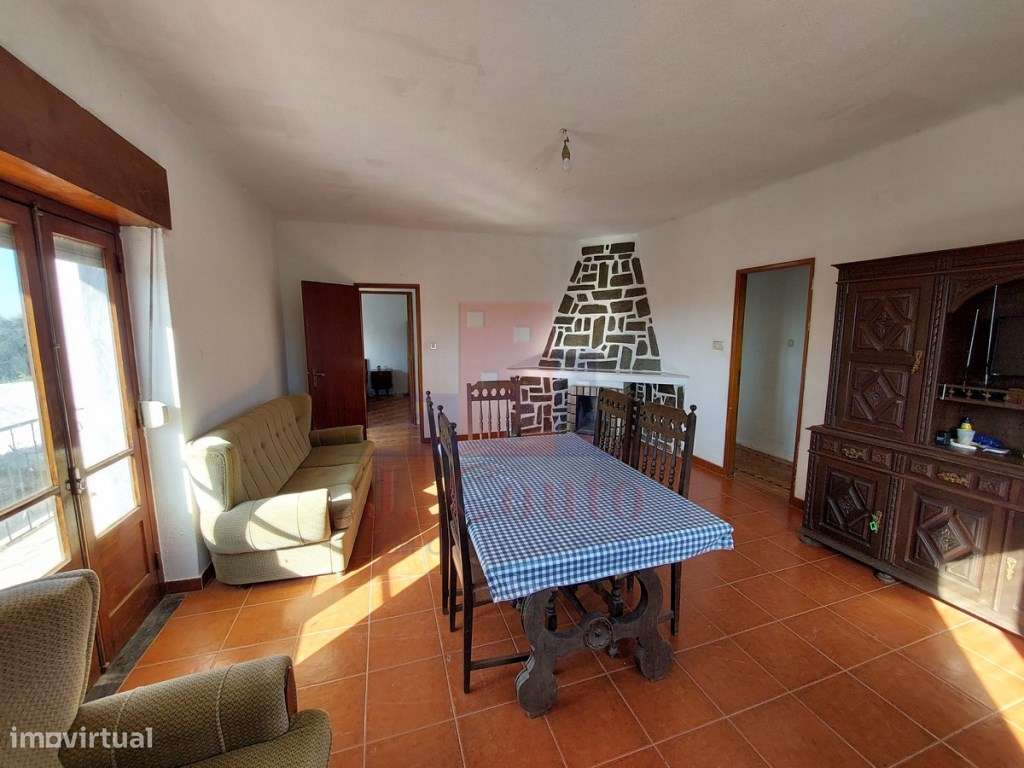 Moradia T3 em São Clemente, Alvorninha-7