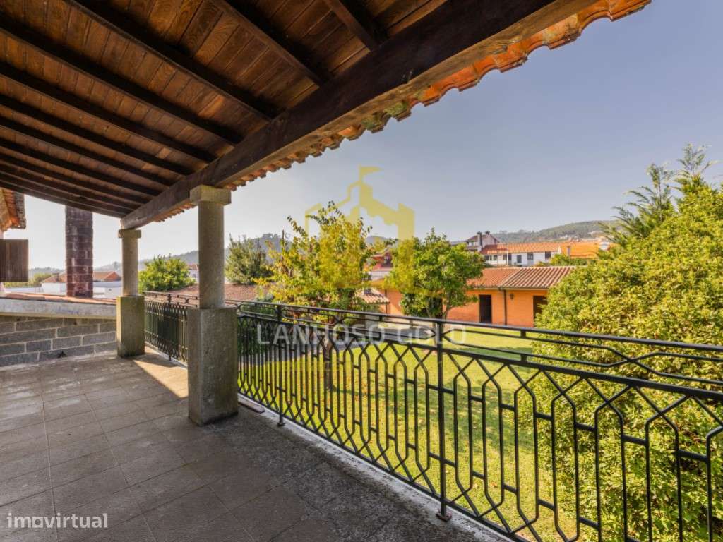 Encantadora Moradia T4 em Pedra Campos e Louredo-19