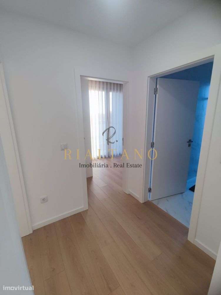 Apartamento T2 em Ílhvo-11