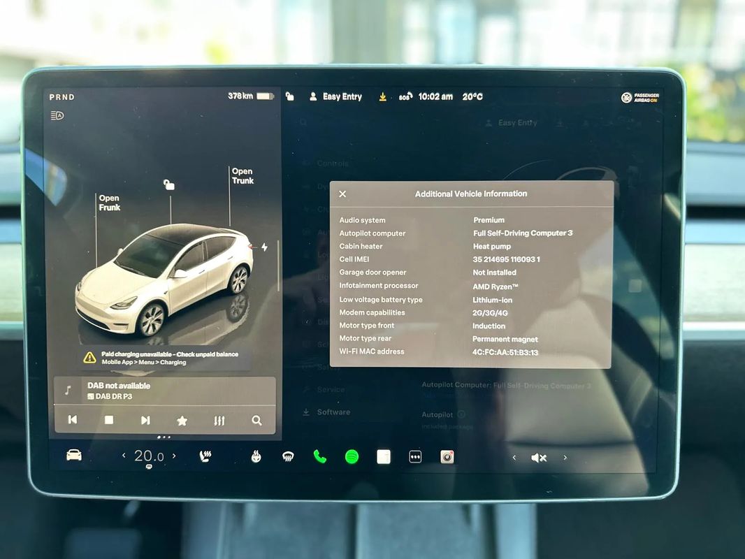 Tesla Model Y Long Range Dual Motor AWD - 17