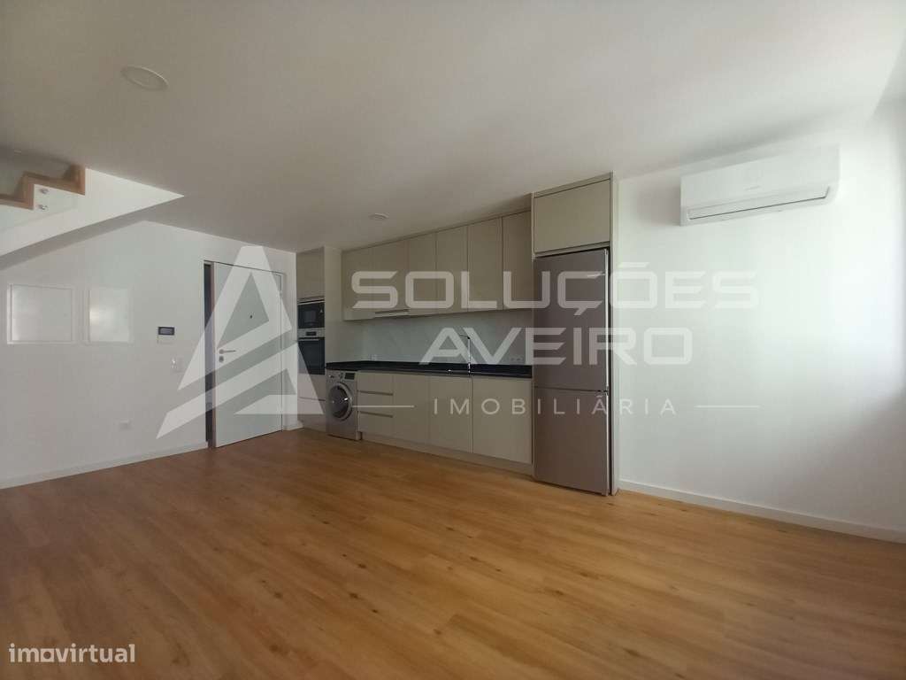 Apartamento T2 Duplex Novo - Centro de Aveiro-1