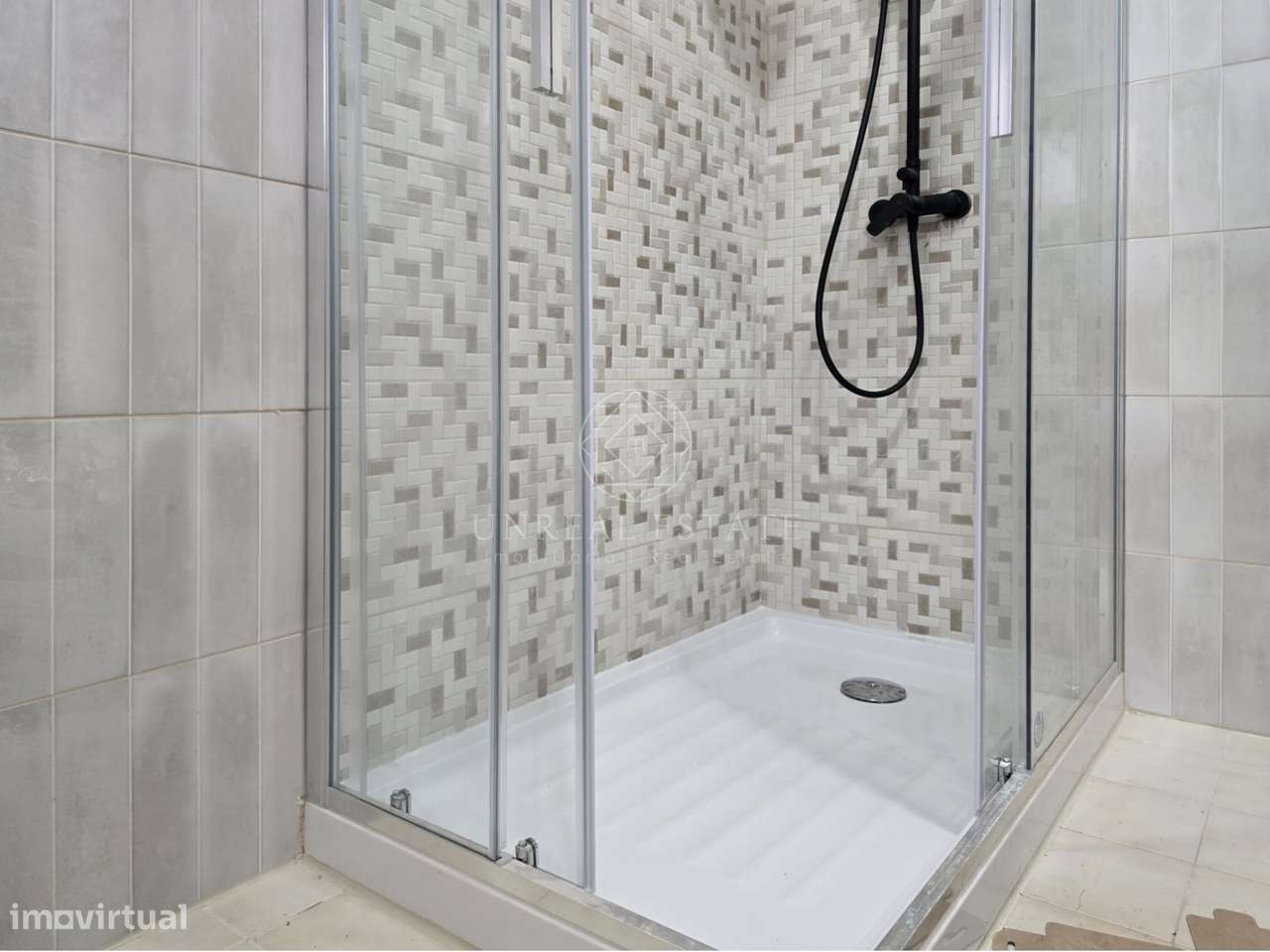 Moradia Isolada Unifamiliar T4 com Garagem e Anexo | Torres Novas-18