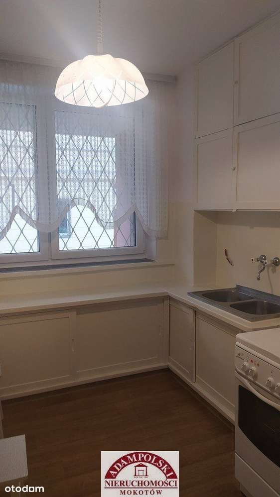 Centrum/Ul. Warecka/61M2/3 Pokoje/Metro-2