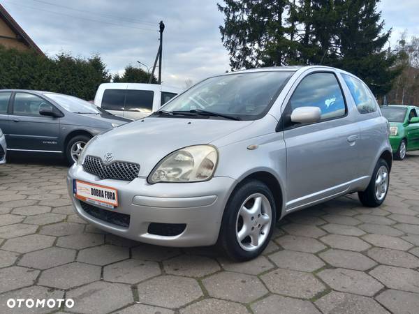 Toyota Yaris 1.4 D-4D Cool - 22