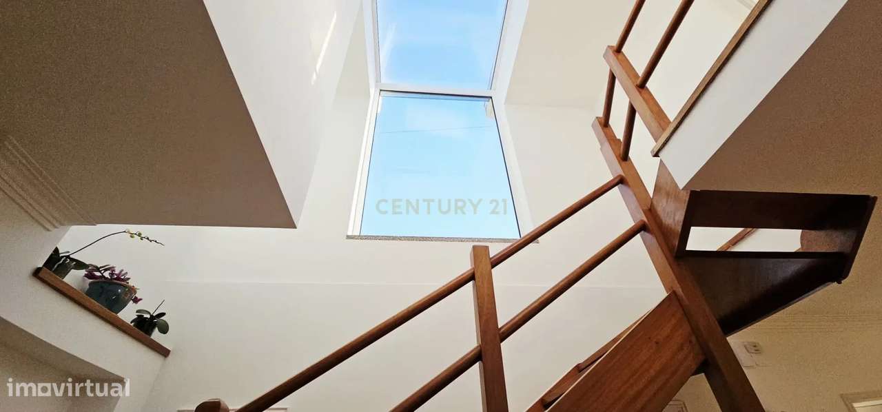 Moradia T3 junto a Praia de Mindelo-17