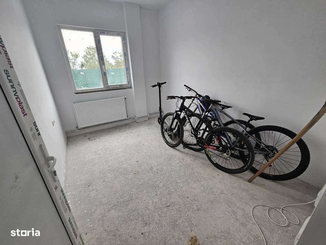 Oferă spre vânzare Hală Premium!  Smeura-Hintesti!-14