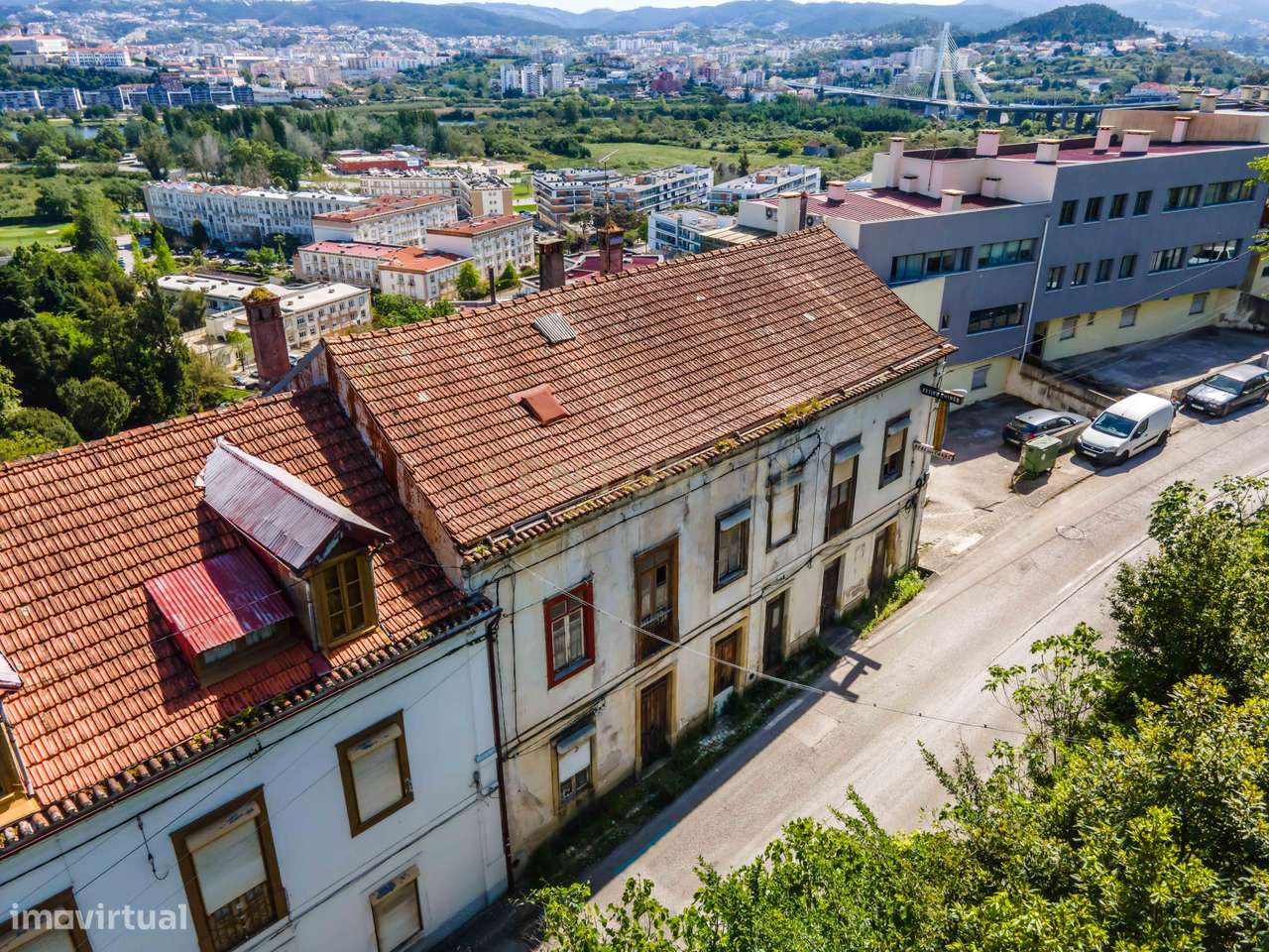 Moradia com vistas deslumbrantes sobre Coimbra-16