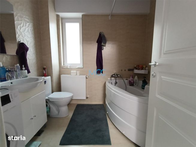 Vand Apartament 3 camere Valea Lupului-1