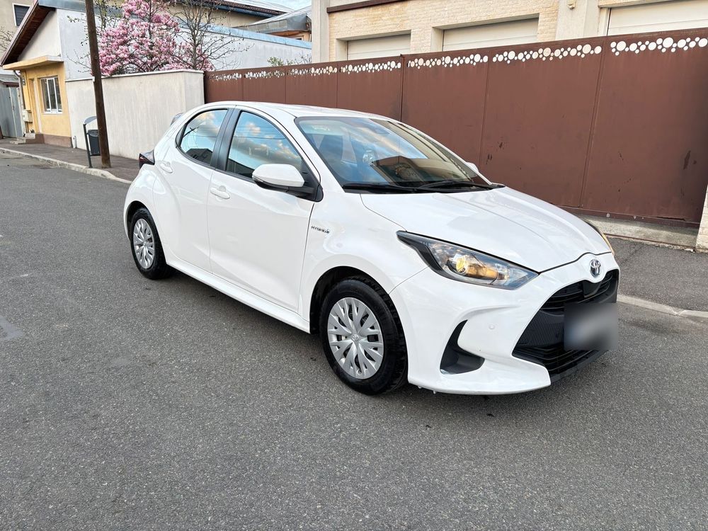 Toyota Yaris 1.5 VVT-i HSD Dynamic 2021