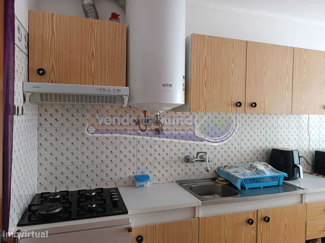 Apartamento T1+1 em Benavente (B518) - Grande imagem: 2/18