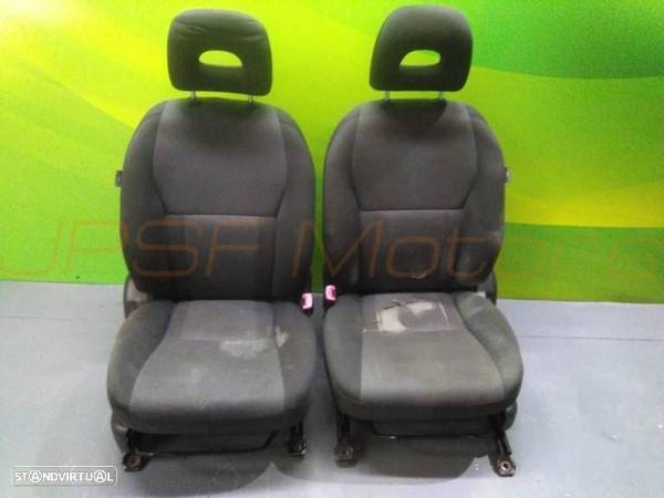 Conjunto De Bancos Toyota Rav 4 2.0 D-4d De 2005 - 1