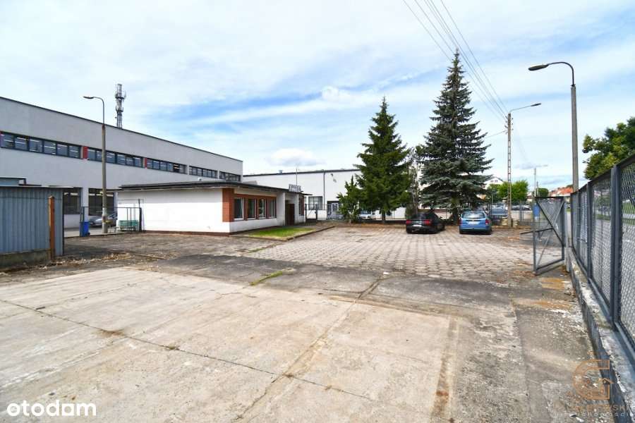 Budynek handlowy z działką w centrum Chełmna !-1