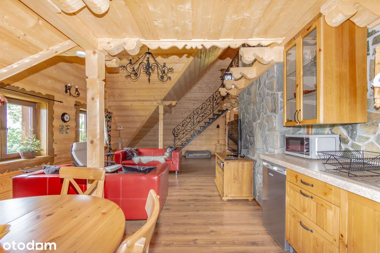 Niepowtarzalna nieruchomość w 5 apartamentami-19