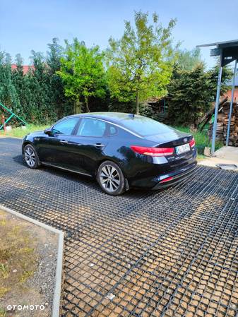 Kia Optima 1.7 CRDI XL DCT - 3