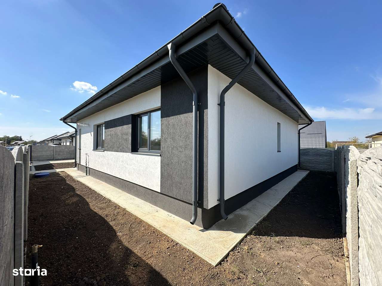 Casa cu 4 camere si incalzire in pardoseala - Imagine principală: 4/20