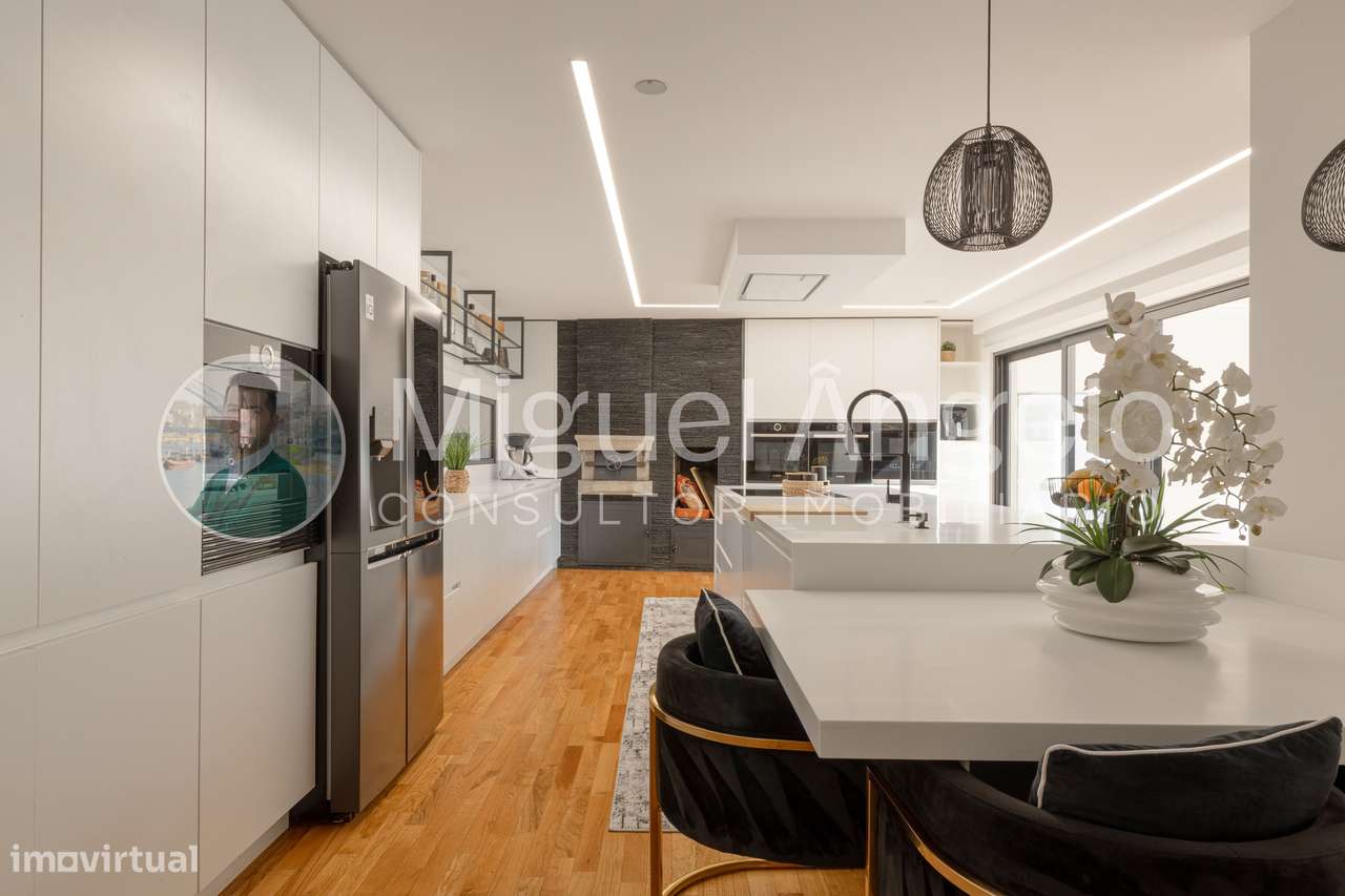 Moradia de luxo c/ piscina - pronta a habitar em Gondomar - 4 frentes-26