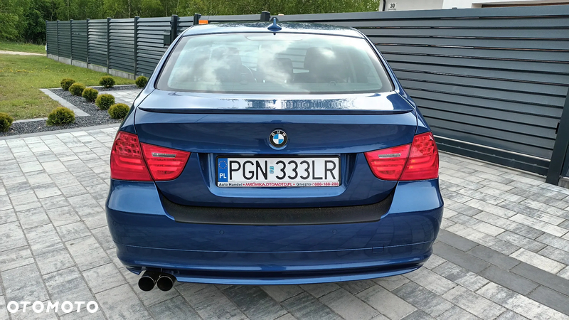 BMW Seria 3 318i Touring Edition Sport - 18