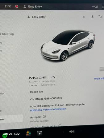 Tesla Model 3 - 7