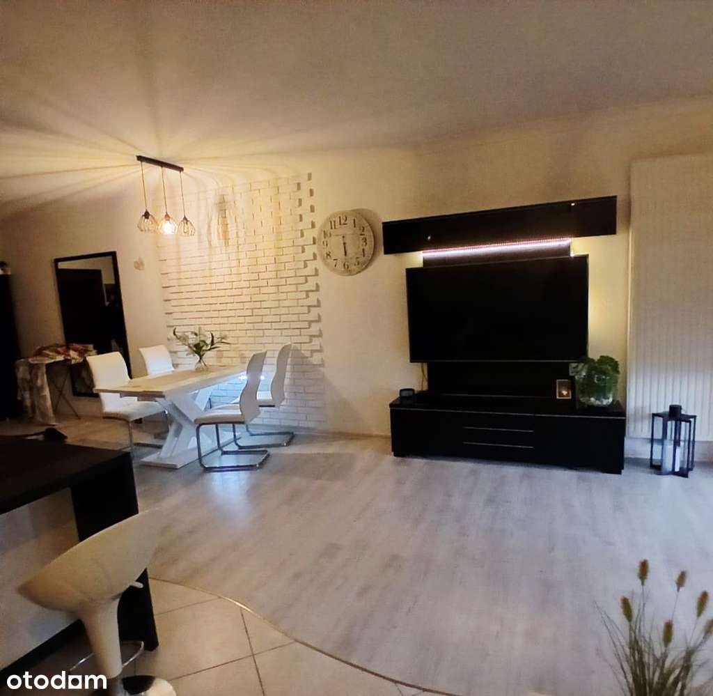 Dom z garażem i ogrodem w centrum!-3