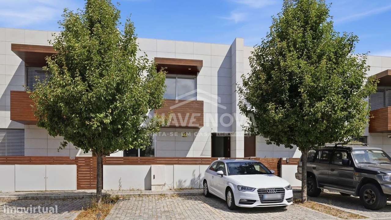 Moradia T3 COMO NOVA Canidelo a 1km da Praia - OPORTUNIDADE-37