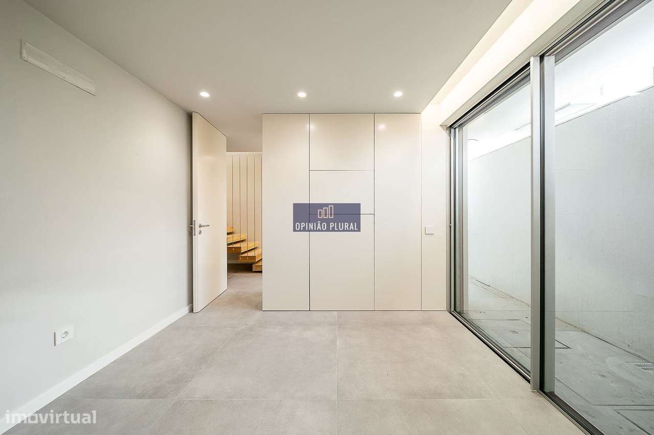 Espaçosa Moradia T4 com Escritório e Piscina - Pronta a Habitar-29