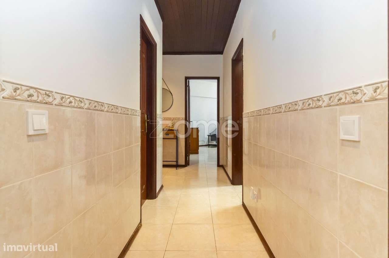 Apartamento T2 com Varanda em Monte Belo | Setúbal-15